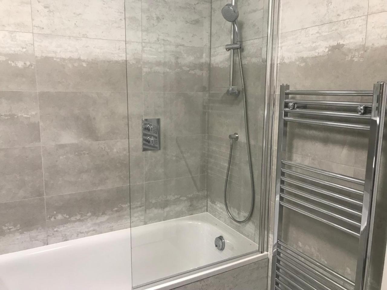 Powis Square Appartement *